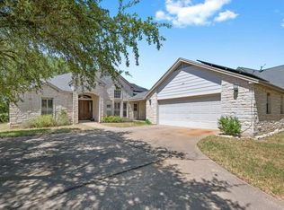 402 Fox Xing, Burnet, TX 78611