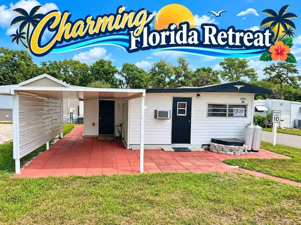 37613 Frederick St, Zephyrhills, FL 33541