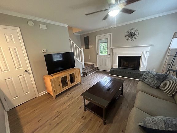 2nd image of 33 Old Clayton Ct