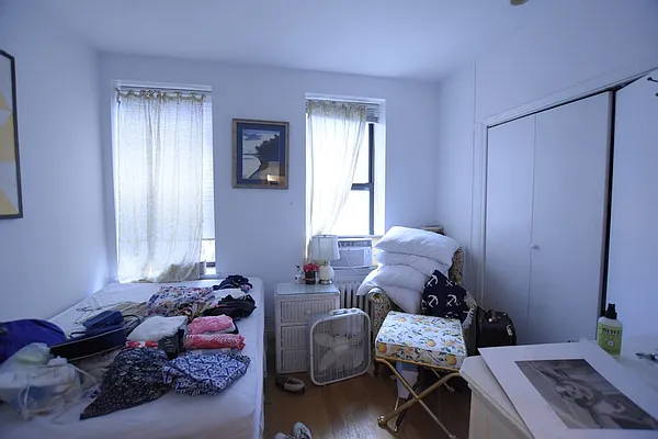 Rented by REAL New York | media 22