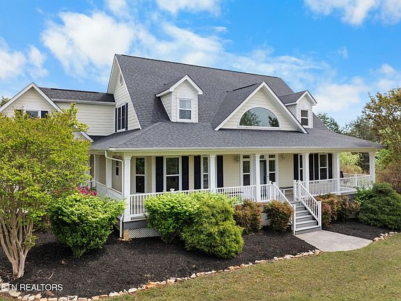 2nd image of 6625 Riverview Golf Dr
