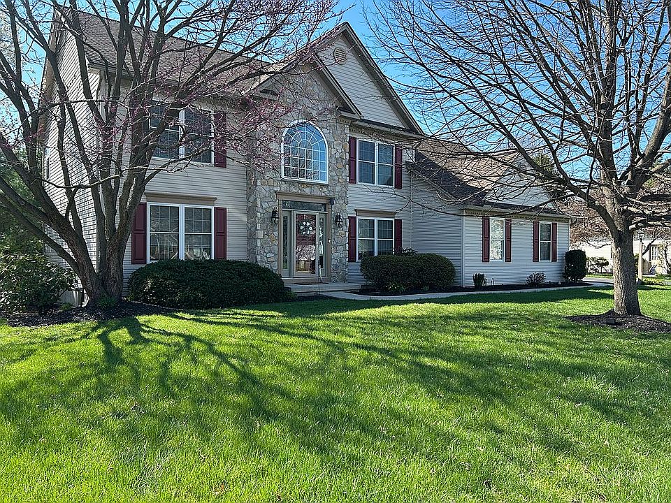 1st image of 125 Chesterfield Dr #L-0112