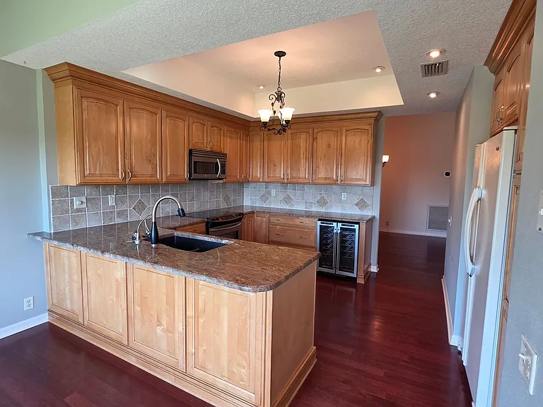 6048 Topsail Rd — Photo 14