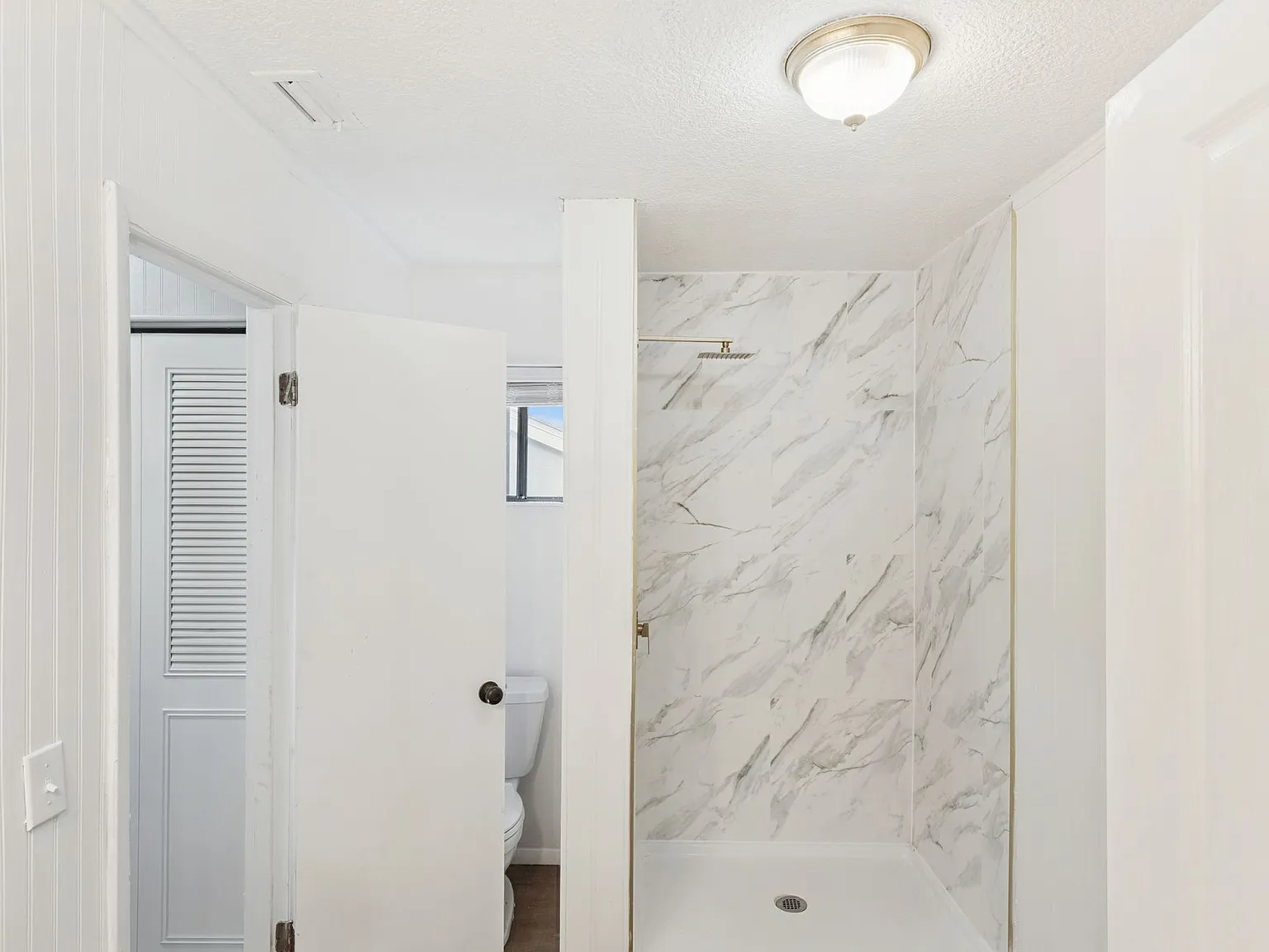 3 bed, 2.5 bath, 1664 sqft, $2,350 — Photo 4
