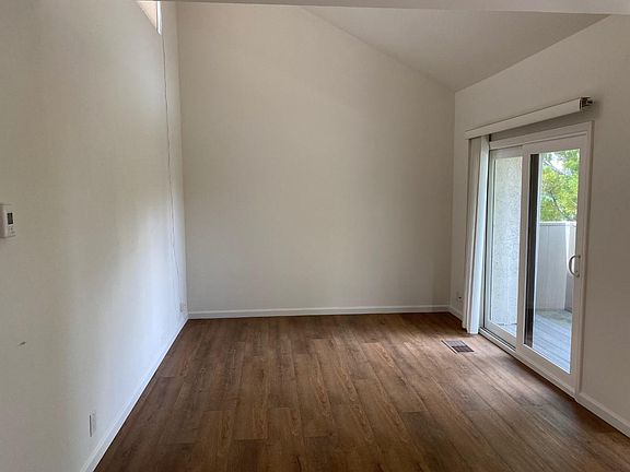 2nd image of 8454 Via Sonoma Unit 111