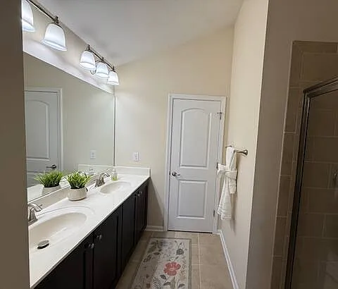 Valleystone Dr — Photo 26