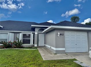 912 Cape Coral Pkwy W, Cape Coral, FL 33914