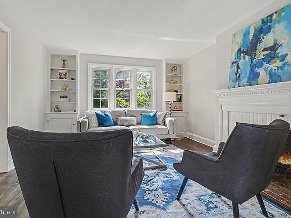 5th image of 308 Eastway Ct