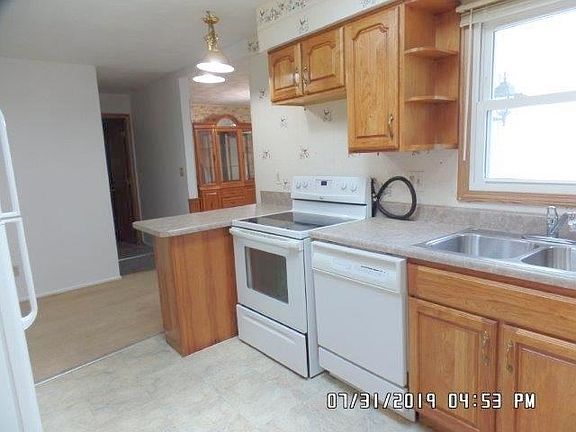 5th image of 2439 Morehouse Ave