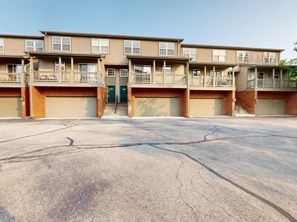 3046 Barclay Way, Ann Arbor, MI 48105