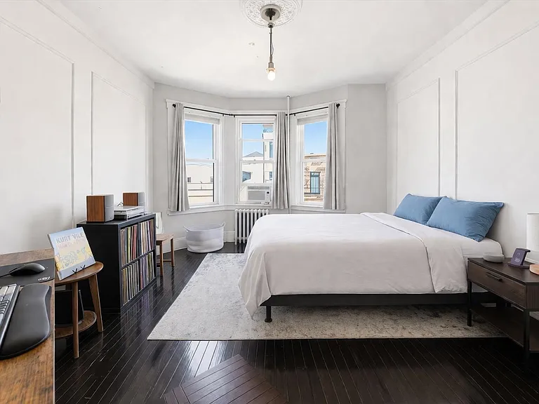 33 Thorne St #4 — Photo 8