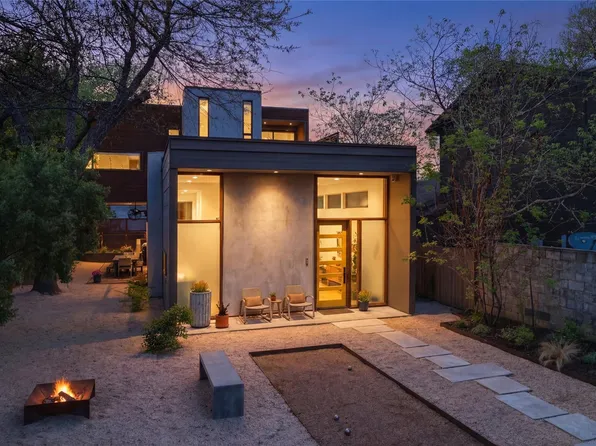 2412 E 9th St, Austin, TX 78702