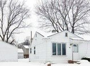 11128 10th Ave, Pleasant Prairie, WI 53158