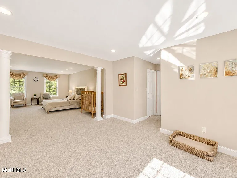 14 Heathrow Ct — Photo 28