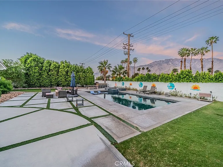 2932 Sunrise Way — Photo 69