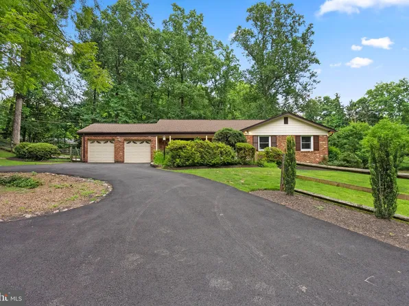 12801 Gaffney Rd, Silver Spring, MD 20904