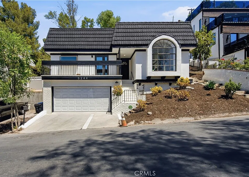 5244 Baza Ave