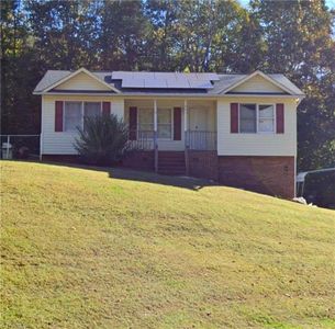 201 Marie Dr, King, NC, 27021