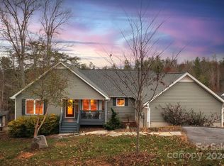 20 Callisto Dr, Weaverville, NC 28787