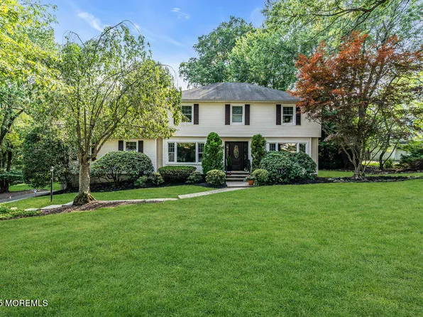 28 Doherty Drive, Middletown, NJ 07748