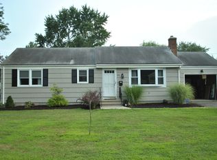 101 Terry Ln, Rocky Hill, CT 06067