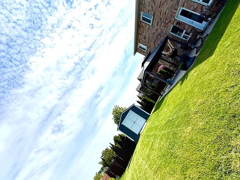 1221 Ashland Dr — Photo 11