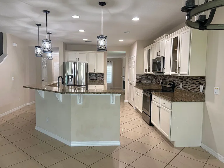 642 Andalusia Loop — Photo 21