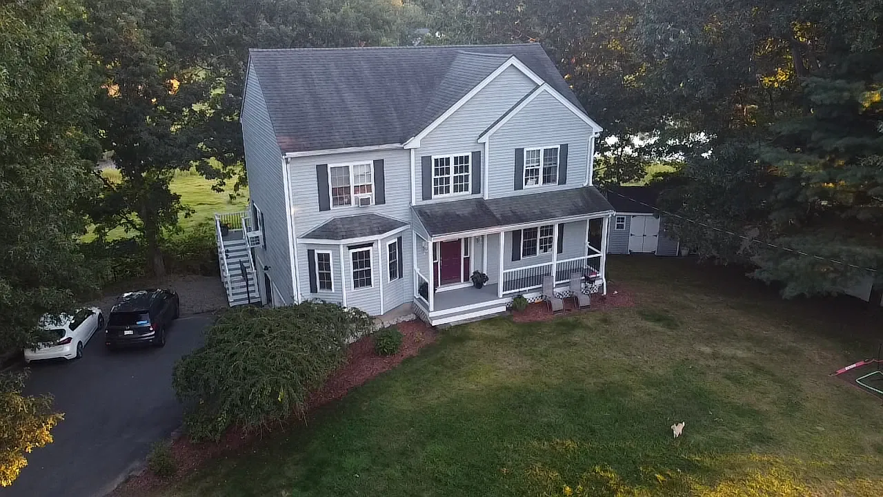 Lark Ln, Assonet — Photo 1