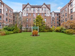160-15 Powells Cove Blvd APT C7, Whitestone, NY