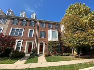 22971 White Ibis Dr, Ashburn, VA 20148