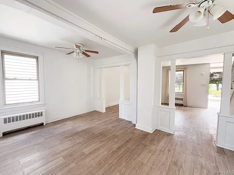 194 Hurley Ave — Photo 5