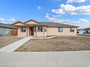 716 Megan Way, Fallon, NV 89406