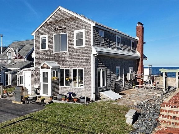 3rd image of 36 Ocean St