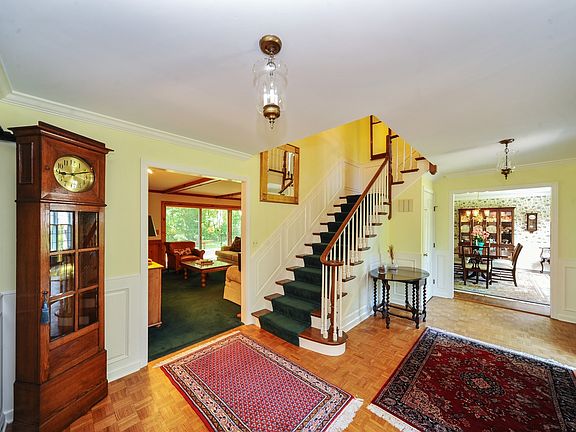 2nd image of 801 McCormick Dr