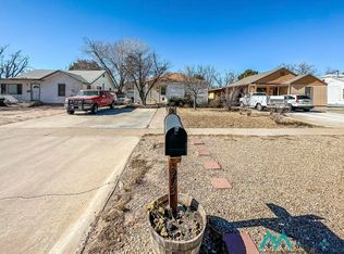 503 N Lake St, Carlsbad, NM 88220