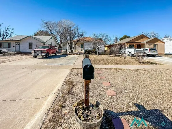 503 N Lake St, Carlsbad, NM 88220