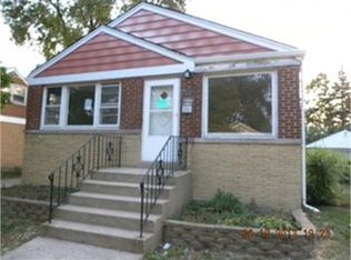520 Granville Ave, Bellwood, IL 60104
