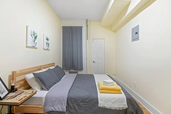 Rented by Dom & E Property Management | media 17