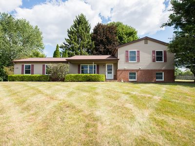 9613 Horseshoe Bnd, Dexter, MI, 48130
