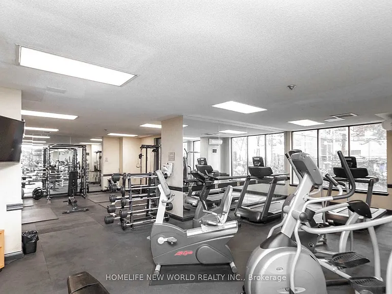 633 Bay St #1003 — Photo 8