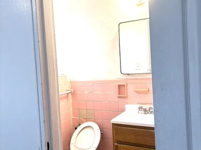 1111 Ocean Ave #507 — Photo 16