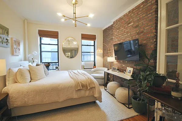 Rented by Compass | media 1