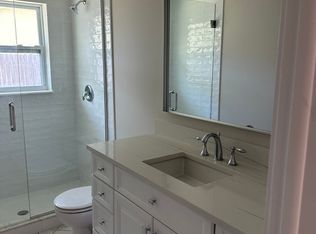 1019 S Alhambra Cir, Naples, FL 34103