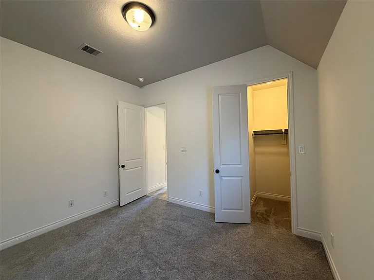 3319 Sky Run Ct — Photo 13