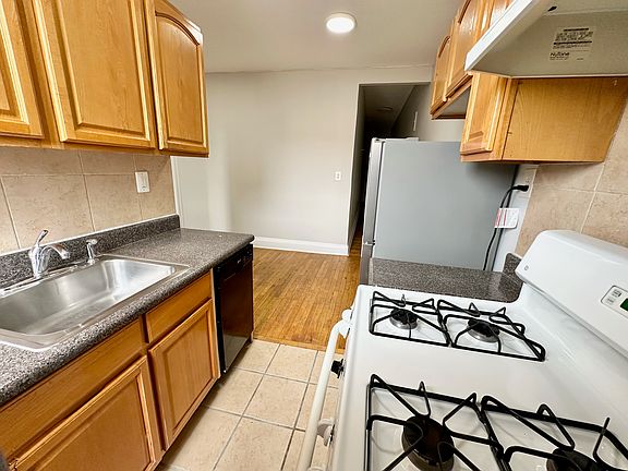 3rd image of 647 4th Ave APT 12A