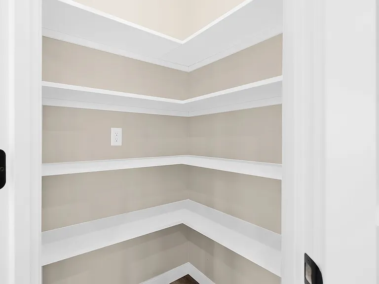 2834 Shore Pine Pl — Photo 16