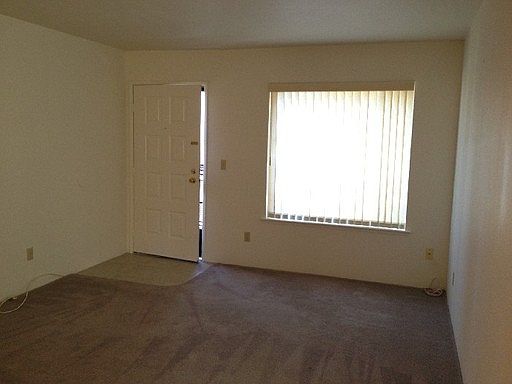 2nd image of 100 Balcaro Way Unit 38