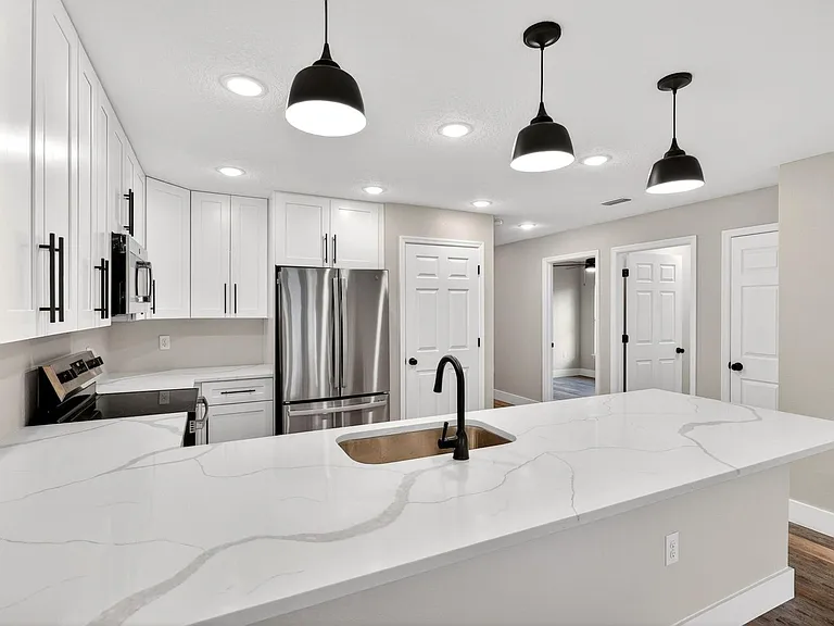 32629 Vista Ave — Photo 43