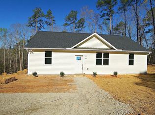 382 Chartres St, Fuquay Varina, NC 27526