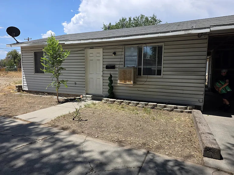1521 W 900 S — Photo 25